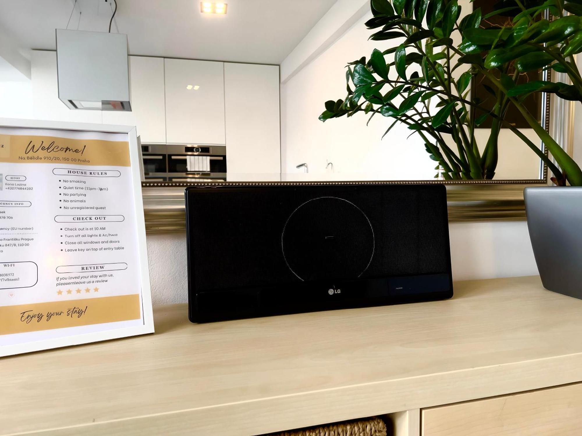 Modaloft Duplex By Rentez ปราก ภายนอก รูปภาพ